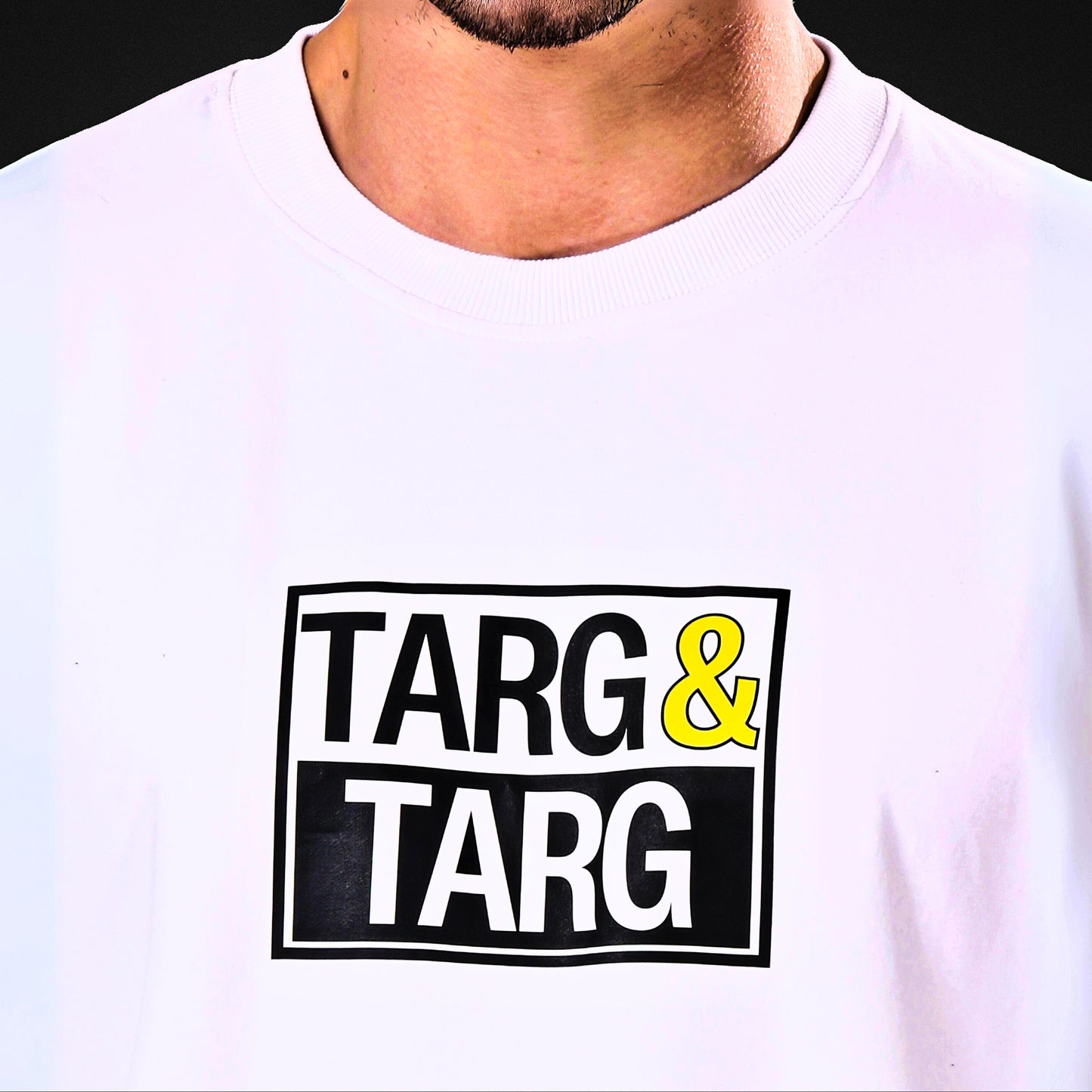 Targ & Targ Essentials Long Oversize Tee